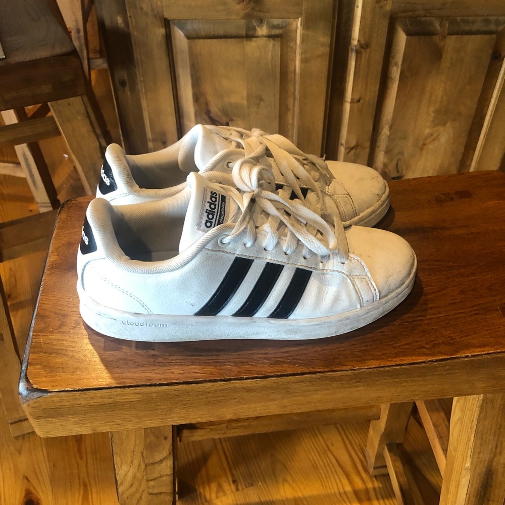 Adidas cloudfoam sneakers